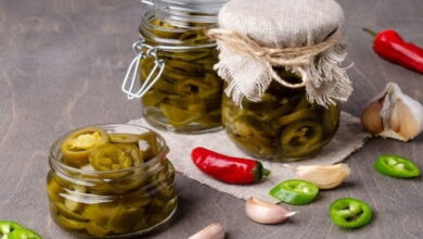 طرز تهیه ترشی فلفل هالوپینو تند در خانه