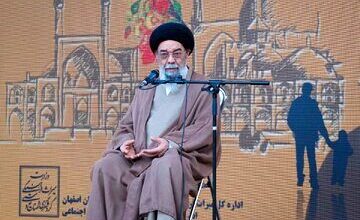 اظهارات امام جمعه اصفهان درباره میراث فرهنگی؛ ده بیست تایش را نگه دارید